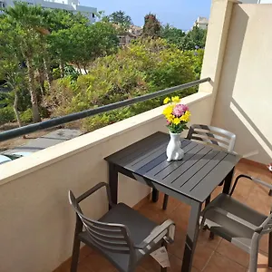central-2-bed-apartment-in-estepona-port.es-andalucia.com/